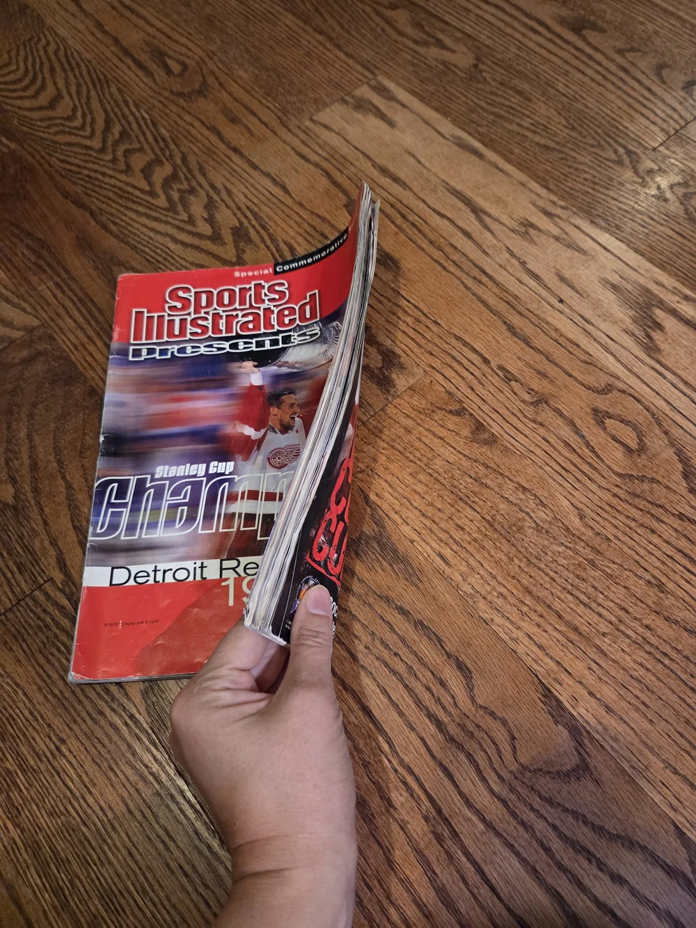 NHL - Sports Illustrated Special Commemorative Issue - Detroit Red Wings 1996-97